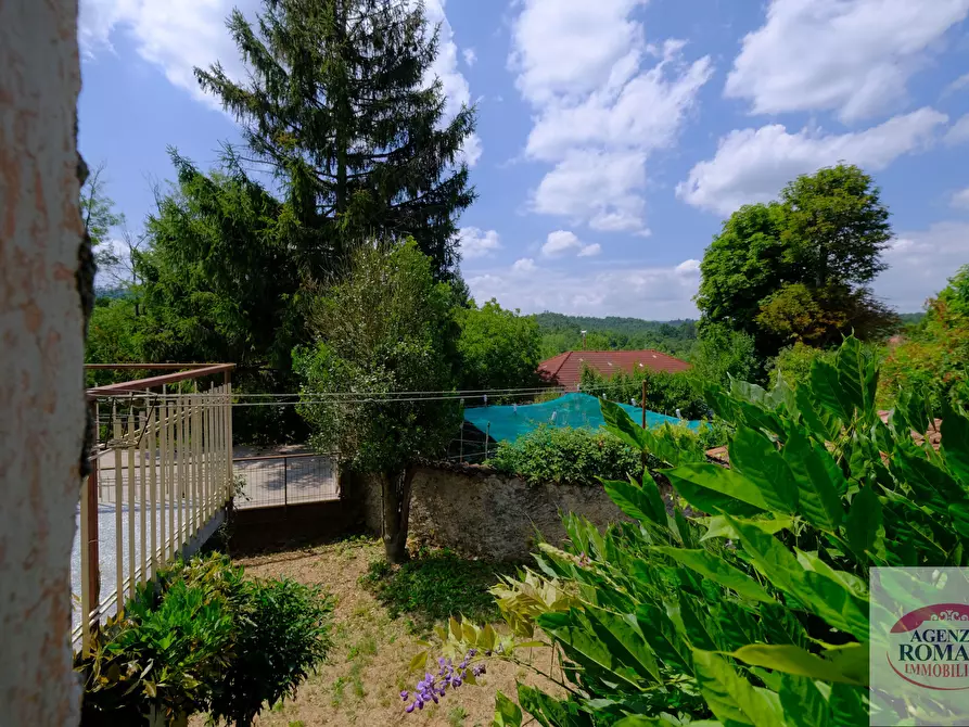 Immagine 38 di Villa in vendita  a Pareto