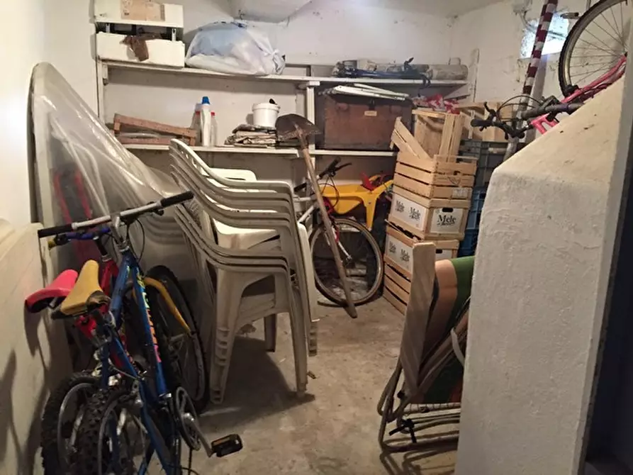 Immagine 11 di Appartamento in vendita  in via Vara Inferiore 10/6 a Urbe