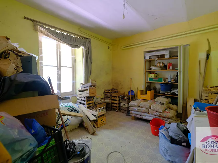 Immagine 11 di Casa trifamiliare in vendita  a Sassello