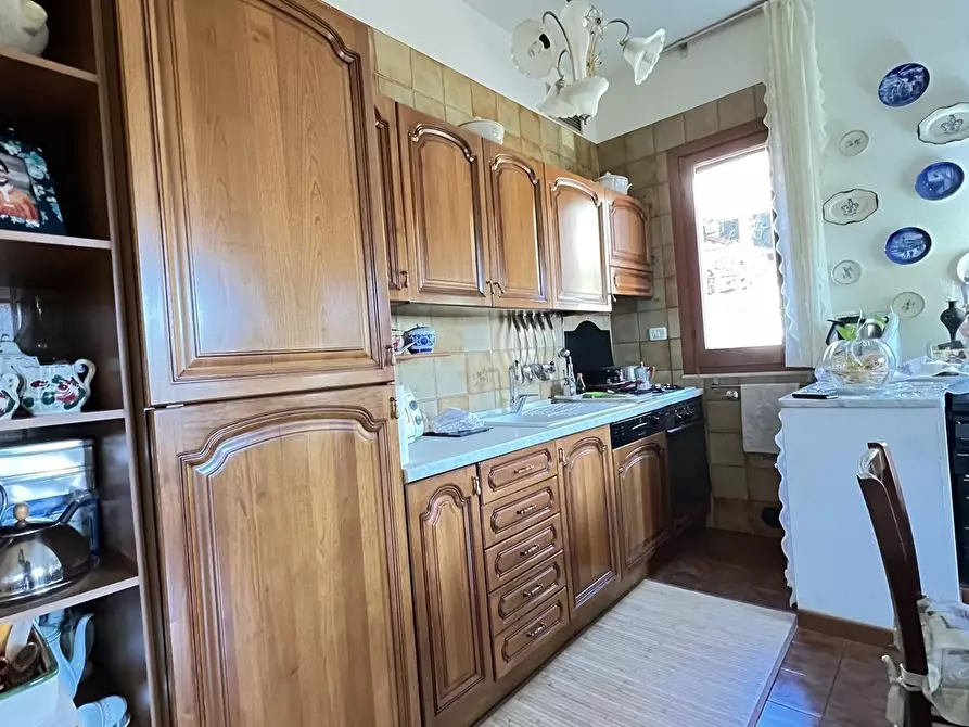 Immagine 19 di Appartamento in vendita  in SP49 41 a Urbe