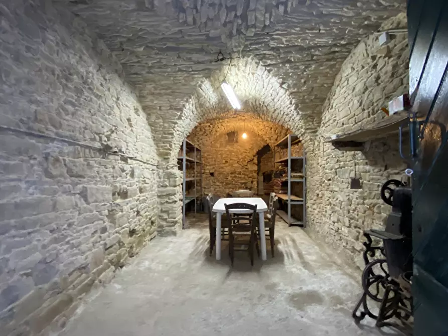 Immagine 12 di Appartamento in vendita  in via Roma 18 a Ponzone