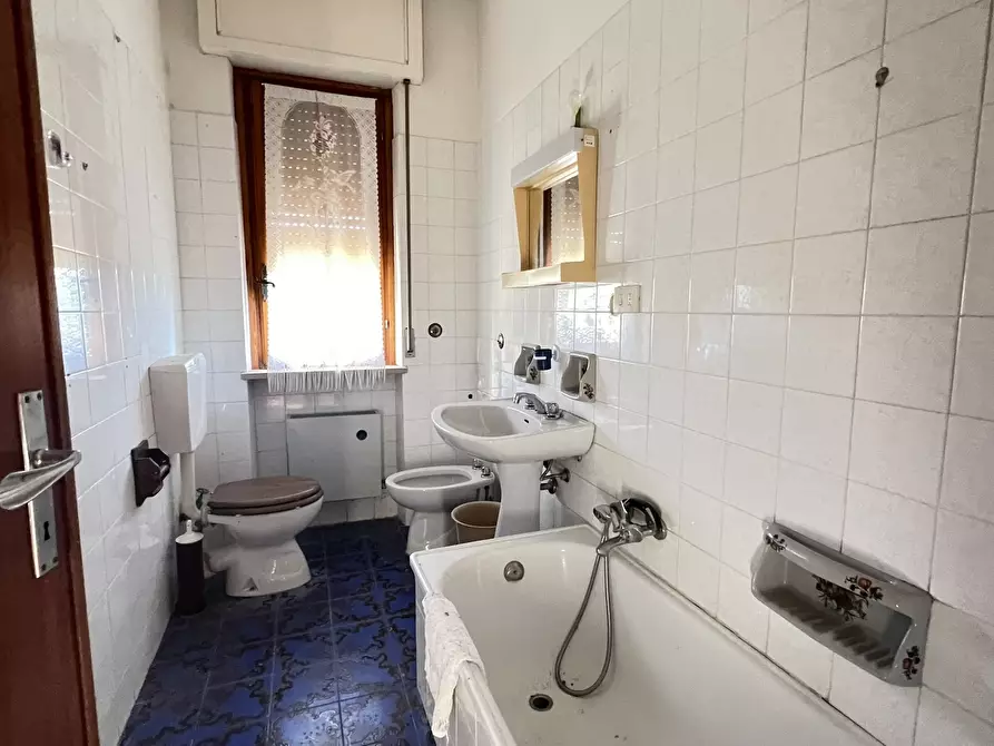 Immagine 27 di Palazzo in vendita  in Regione Chiapino 29 a Ponzone