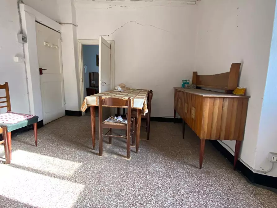 Immagine 8 di Bilocale in vendita  a Urbe