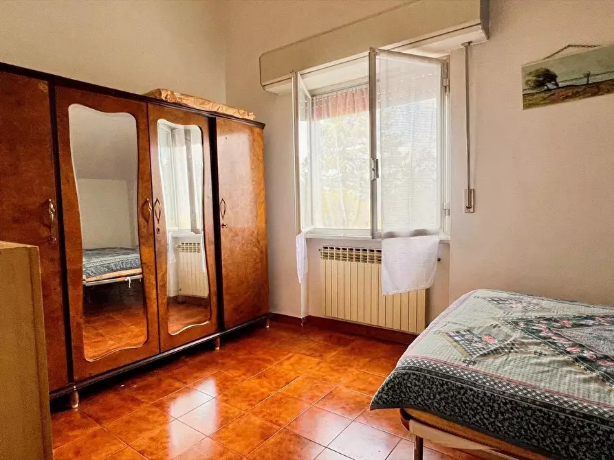 Immagine 14 di Appartamento in vendita  in Via Montà 18 a Urbe