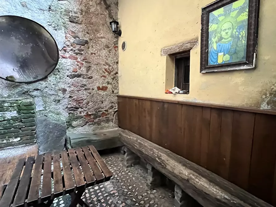 Immagine 13 di Attività commerciale in vendita  in Piazza Concezione 10 a Sassello