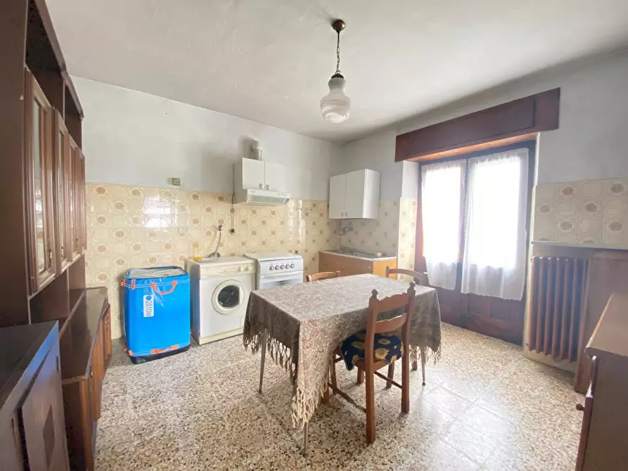 Immagine 43 di Rustico / casale in vendita  in SP210 66 a Ponzone