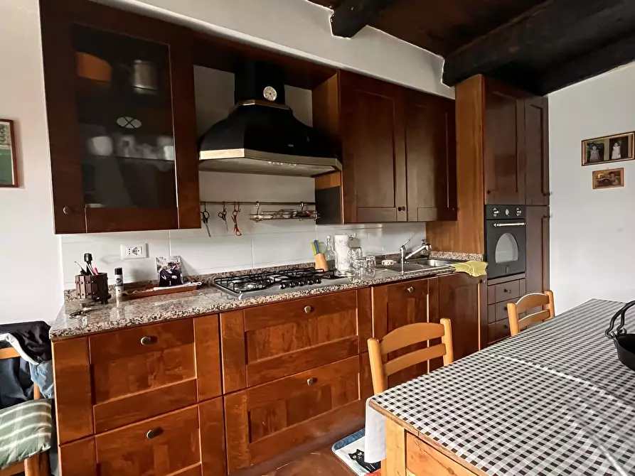 Immagine 31 di Rustico / casale in vendita  in Strada Galli 88 a Ponzone