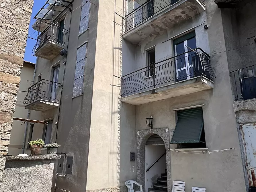 Immagine 2 di Appartamento in vendita  in Regione Chiapino 23 a Ponzone