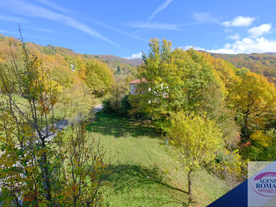 Immagine 9 di Trilocale in vendita  in Via Cristoforo Colombo 86 a Tiglieto