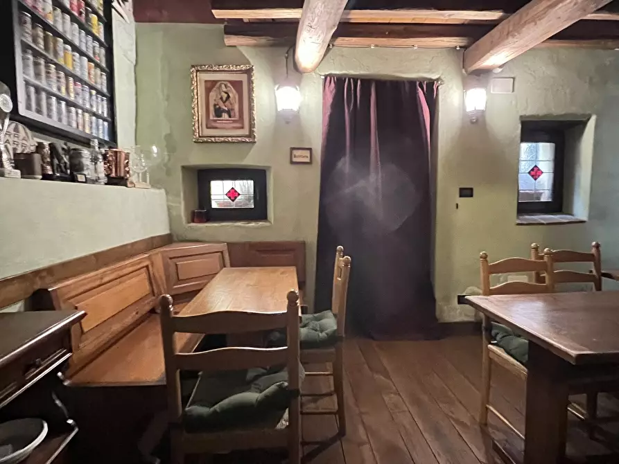 Immagine 9 di Attività commerciale in vendita  in Piazza Concezione 10 a Sassello