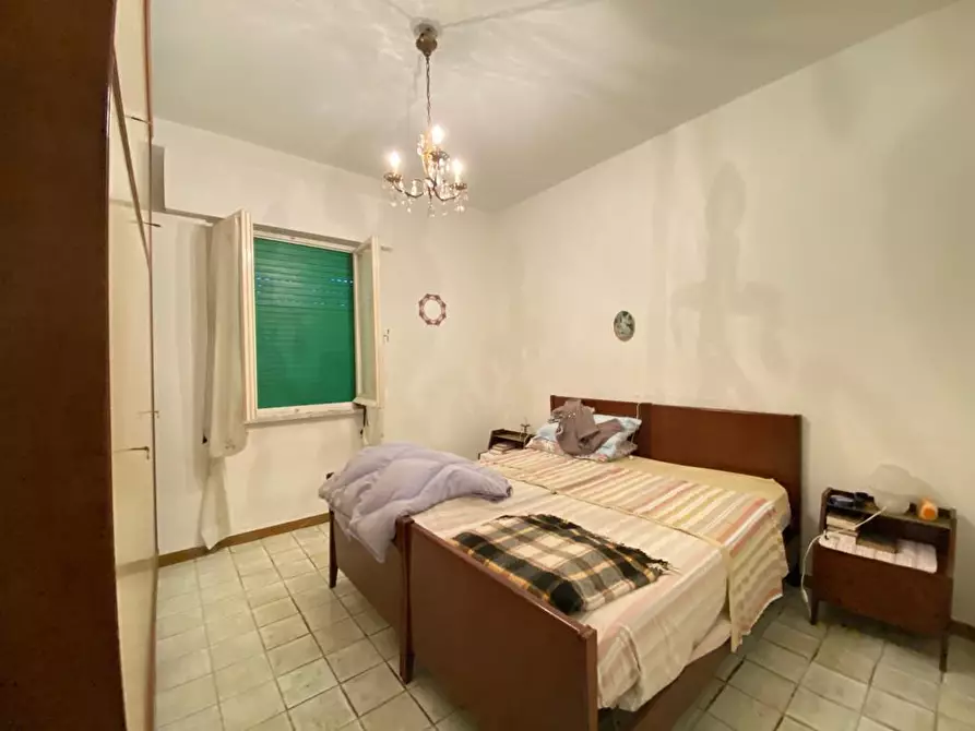 Immagine 27 di Casa trifamiliare in vendita  in via Vara Superiore 86 a Urbe