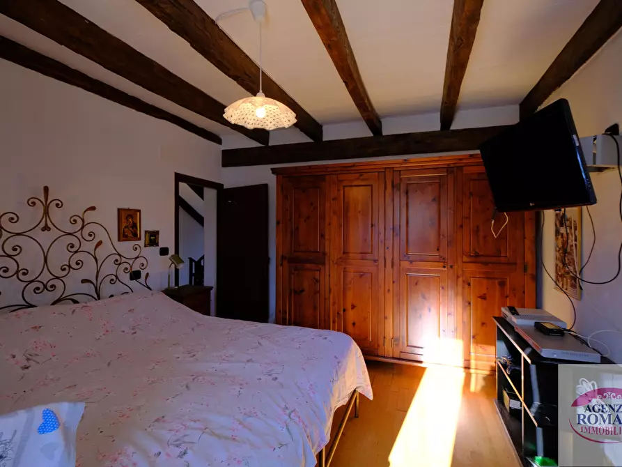 Immagine 29 di Casa indipendente in vendita  in Via Savona 47 a Urbe