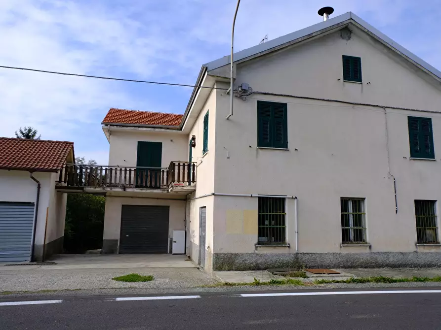 Immagine 2 di Rustico / casale in vendita  a Ponzone