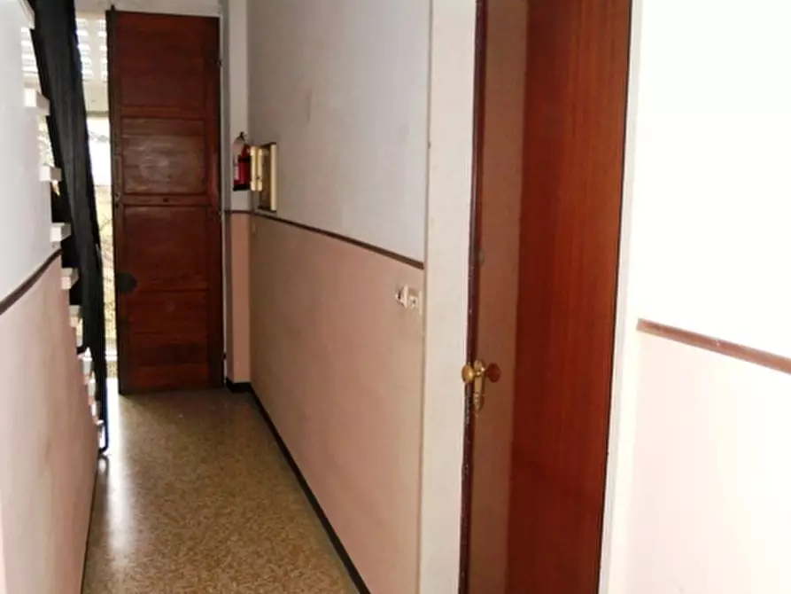 Immagine 17 di Appartamento in vendita  in via Prandi a Urbe