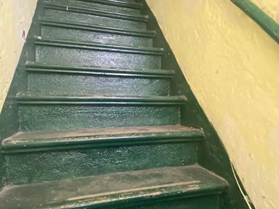 Immagine 28 di Porzione di casa in vendita  a Sassello