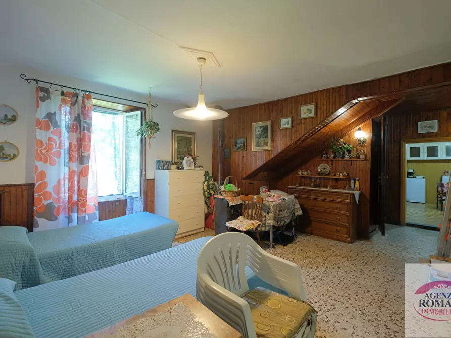 Immagine 40 di Porzione di casa in vendita  in Via Montà 14 a Urbe