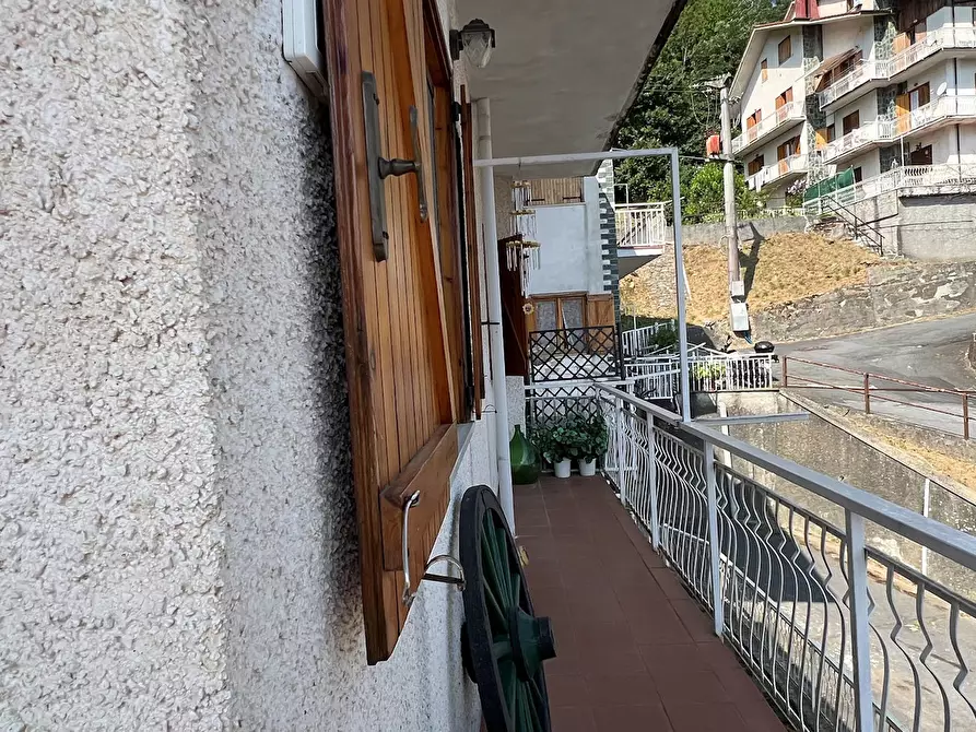 Immagine 32 di Pentalocale in vendita  a Urbe