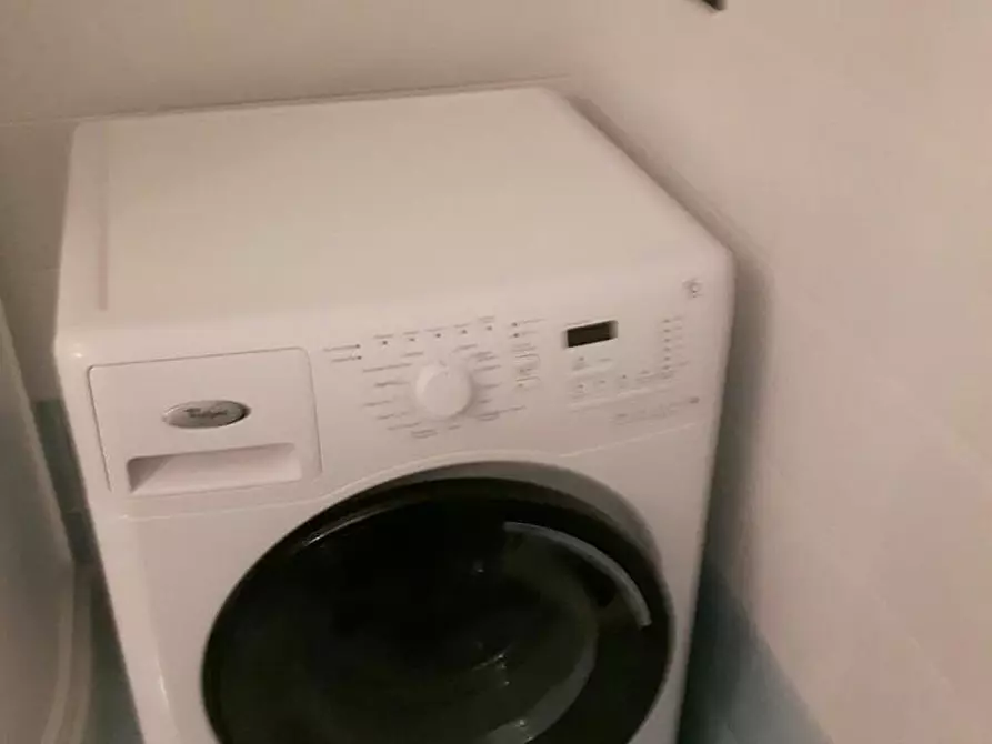 Immagine 8 di Appartamento in vendita  in via Carlina 9/8 a Urbe