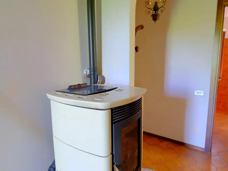 Immagine 34 di Casa trifamiliare in vendita  in Località Marrona 8 a Sassello