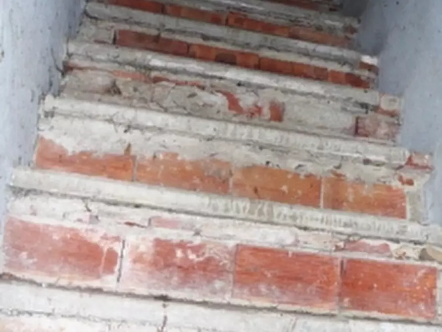 Immagine 14 di Porzione di casa in vendita  a Pareto