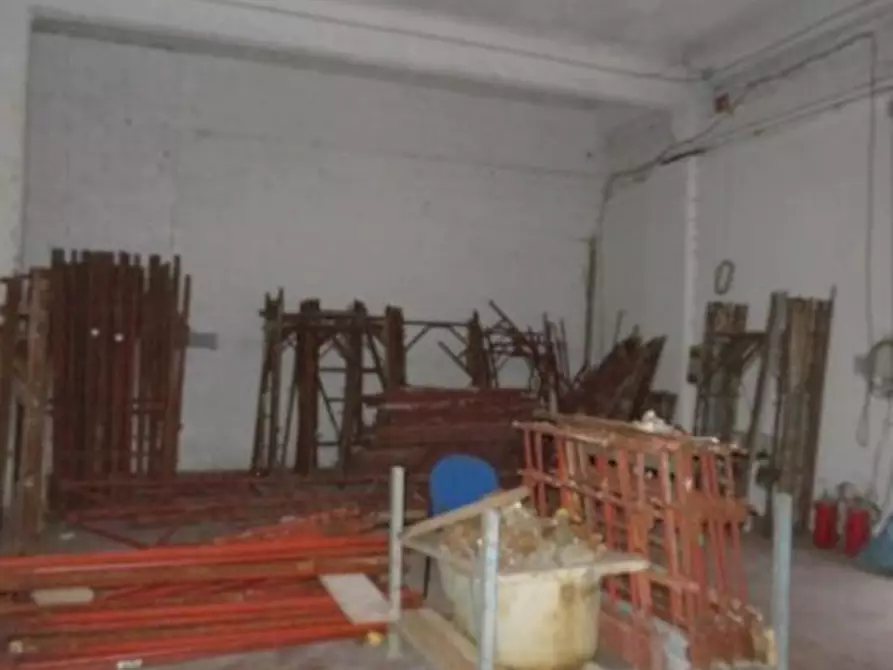 Immagine 9 di Attività artigianale in vendita  in Via Piano 81 a Isola Del Cantone