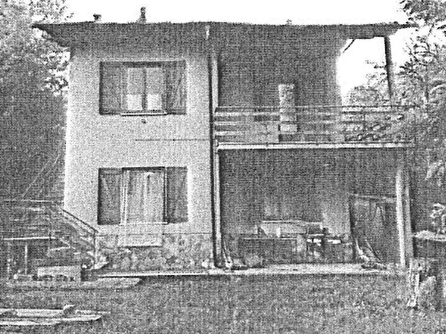 Immagine 1 di Casa bifamiliare in vendita  in Localita Sementella 15 a Savignone