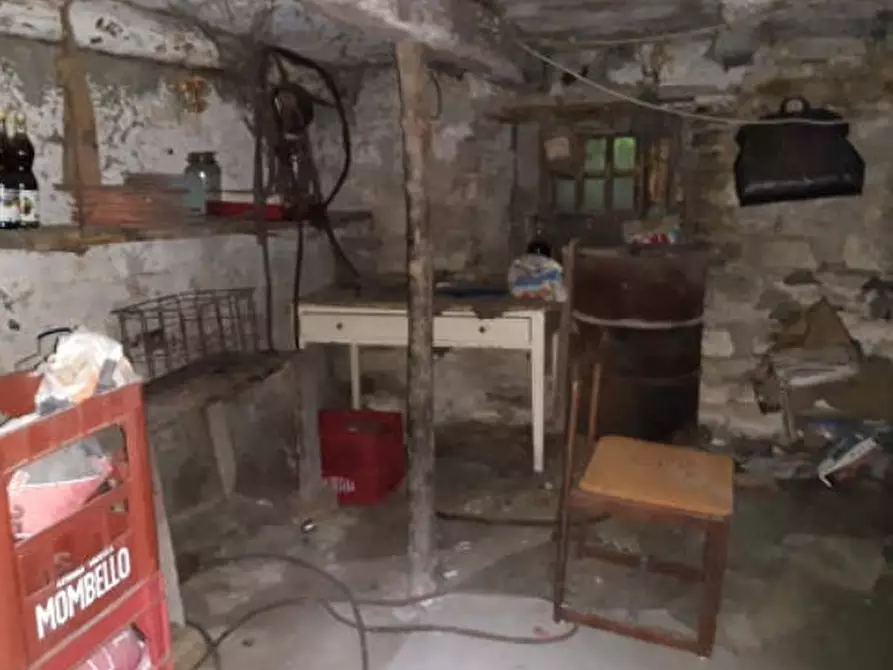 Immagine 7 di Villa in vendita  in Regione Favato 144 a Roccaverano