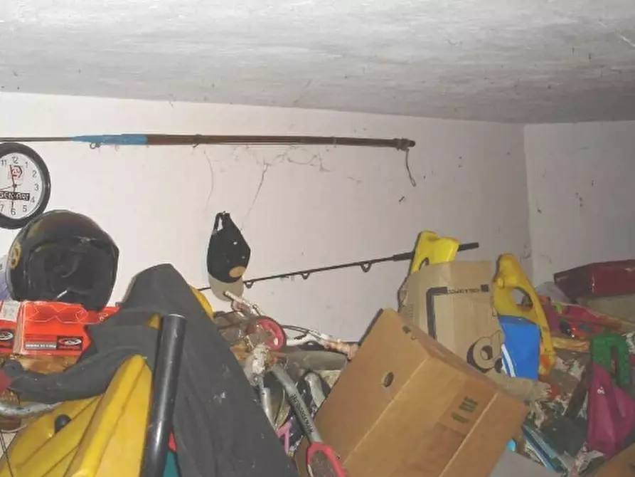 Immagine 7 di Garage in vendita  in Via del Roccolo 37/24 a Genova