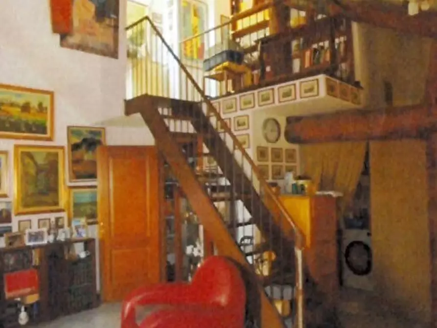 Immagine 7 di Pentalocale in vendita  in Vico delle Compere 2 a Genova