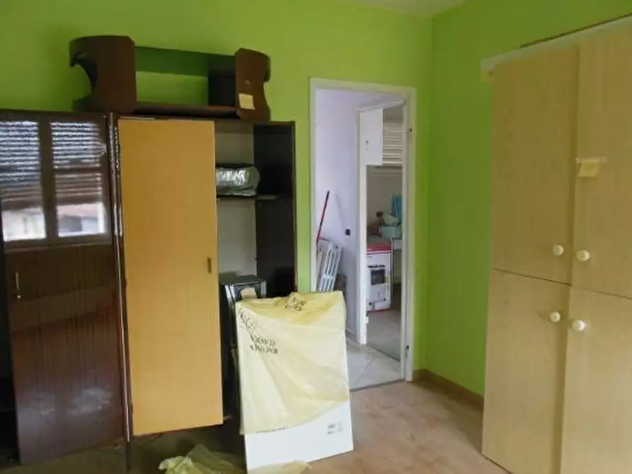 Immagine 5 di Pentalocale in vendita  in Strada Ciapeia 23 a Biella