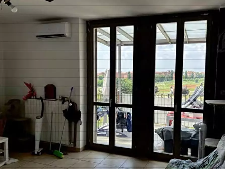 Immagine 3 di Quadrilocale in vendita  in Viale Sandro Pertini 51 a Chieri