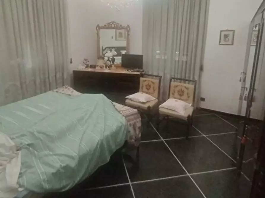 Immagine 6 di Pentalocale in vendita  in Via Petronio 138 a Sestri Levante