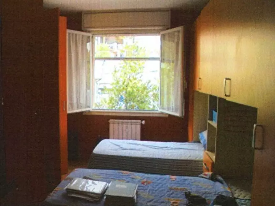 Immagine 7 di Pentalocale in vendita  in Via Val Trebbia 82 a Genova