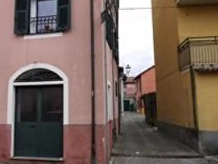 Immagine 1 di Garage in vendita  in Vico Vecchia snc a Ortovero