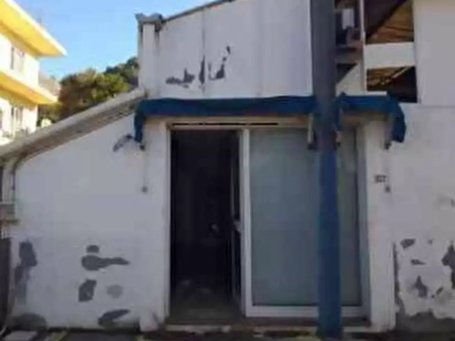 Immagine 5 di Attività artigianale in vendita  in Via Braie 302 a Camporosso