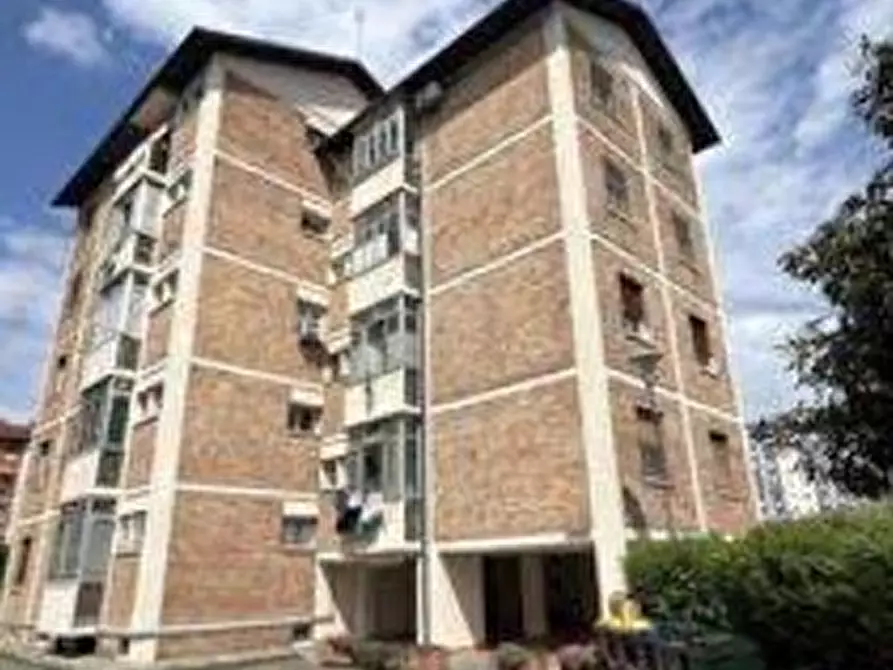 Immagine 1 di Quadrilocale in vendita  in Via Parenzo 99 a Torino