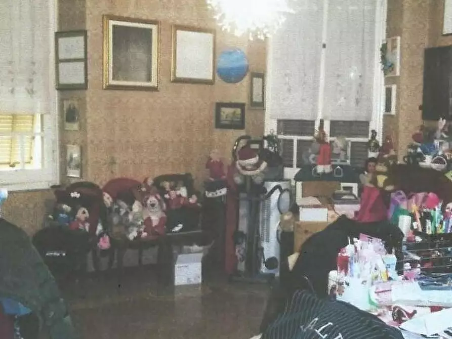 Immagine 9 di Pentalocale in vendita  in Via IV Novembre 5 a Savona