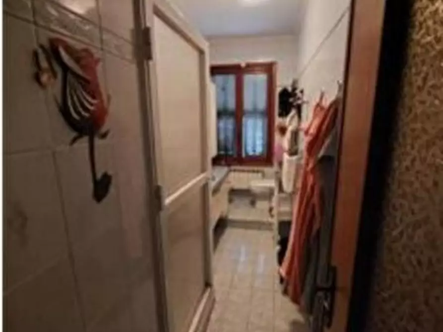 Immagine 5 di Pentalocale in vendita  in Via Domenico Tempesta 8 a Ventimiglia