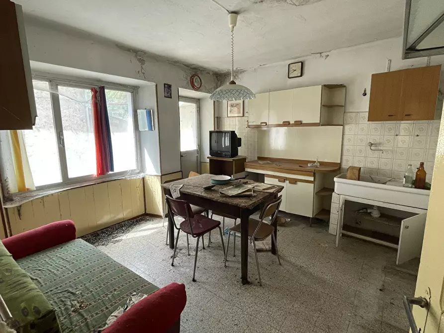 Immagine 5 di Porzione di casa in vendita  in Via Aldo Beltricco 18 a San Damiano Macra