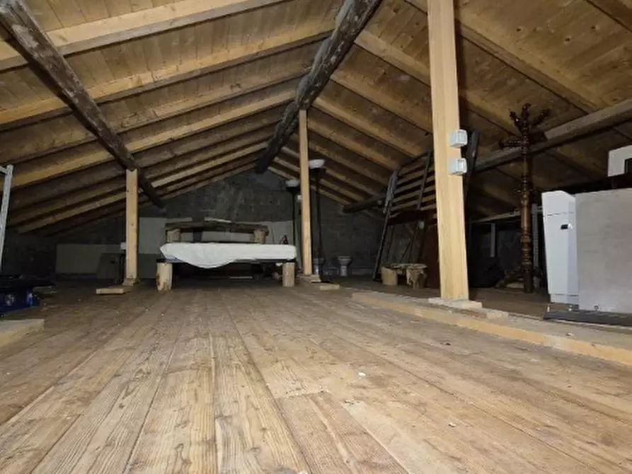 Immagine 7 di Villa in vendita  in Via Nostra Signora della Guardia 94 a Castiglione Chiavarese