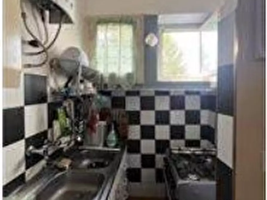 Immagine 5 di Quadrilocale in vendita  in Via Parenzo 99 a Torino