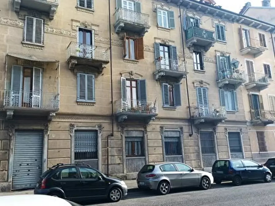 Immagine 1 di Bilocale in vendita  in Via Fossata 18 a Torino