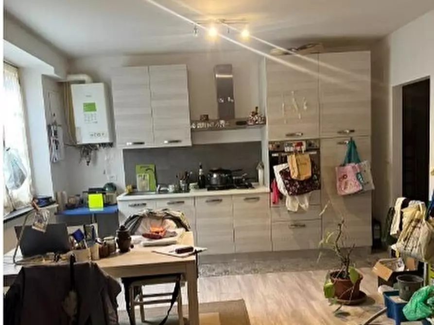 Immagine 5 di Pentalocale in vendita  in Via Nicola Fabrizi 54 a Genova