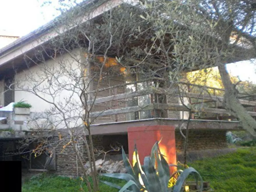 Immagine 1 di Villa in vendita  in Strada Vicinale Monte Oro snc a Sassari