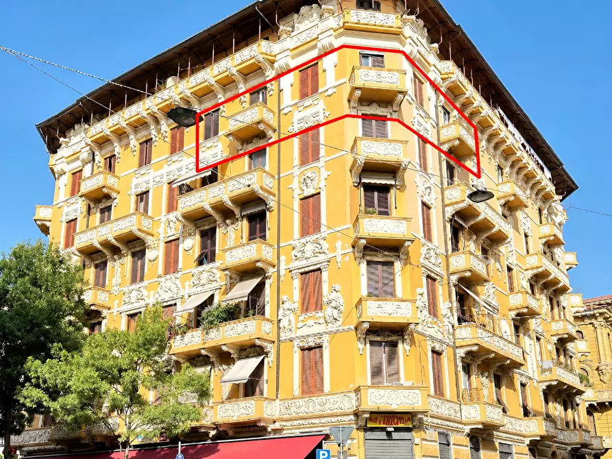 Immagine 1 di Pentalocale in vendita  in Corso Cavour 400 a La Spezia