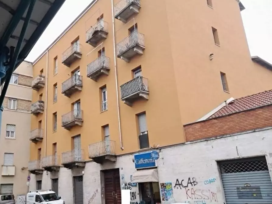 Immagine 1 di Trilocale in vendita  in Piazza Francesco Crispi 56 a Torino