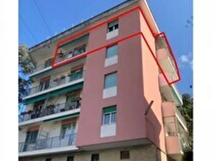 Immagine 8 di Pentalocale in vendita  in Via Privata della Fontana 38 a Rapallo