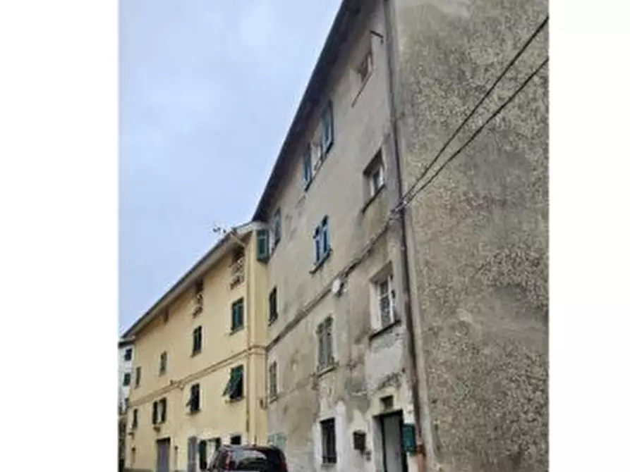 Immagine 1 di Pentalocale in vendita  in Via Benedetto Macciò 17 a Masone