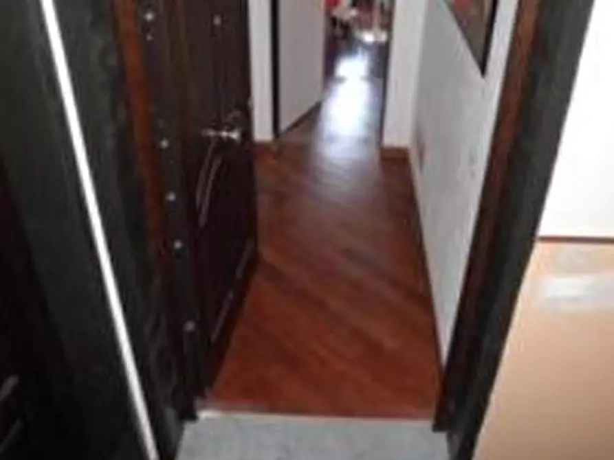 Immagine 6 di Trilocale in vendita  in Via Giacomo Agnesi 98 a Imperia