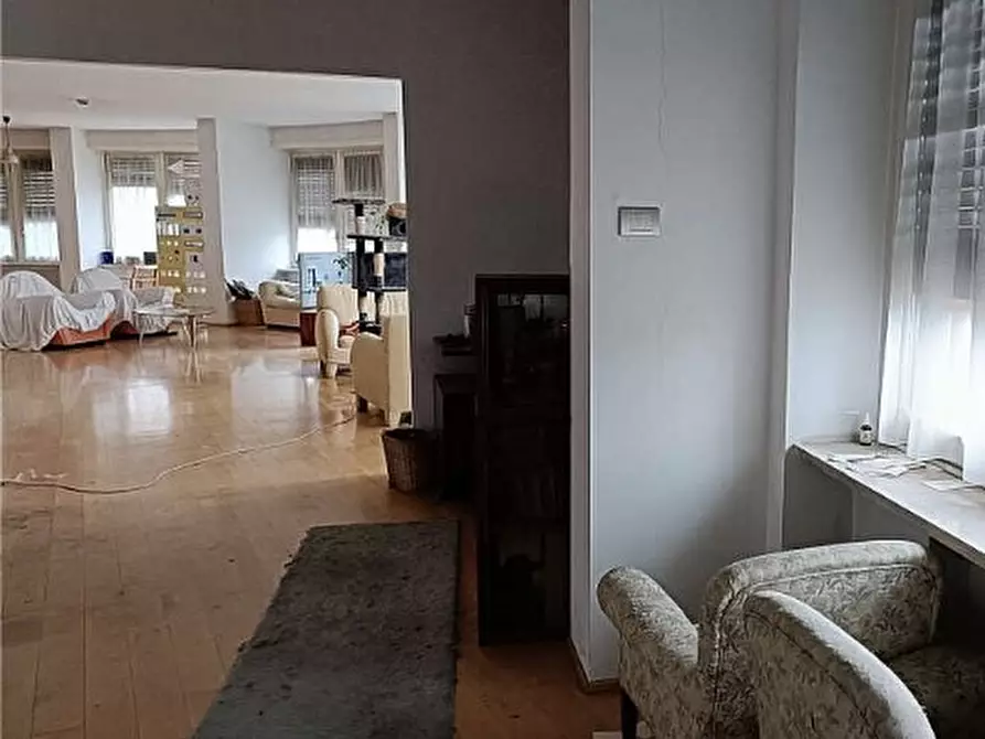 Immagine 6 di Pentalocale in vendita  in Corso Dante 126 a Torino